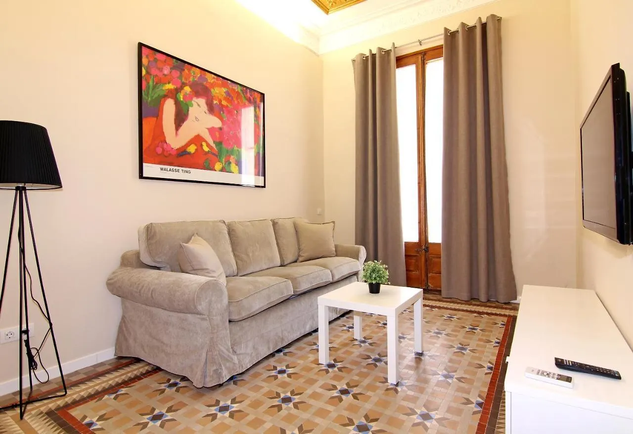 Gir2B - Gir2B - Central Apartment With Balcony Barcellona