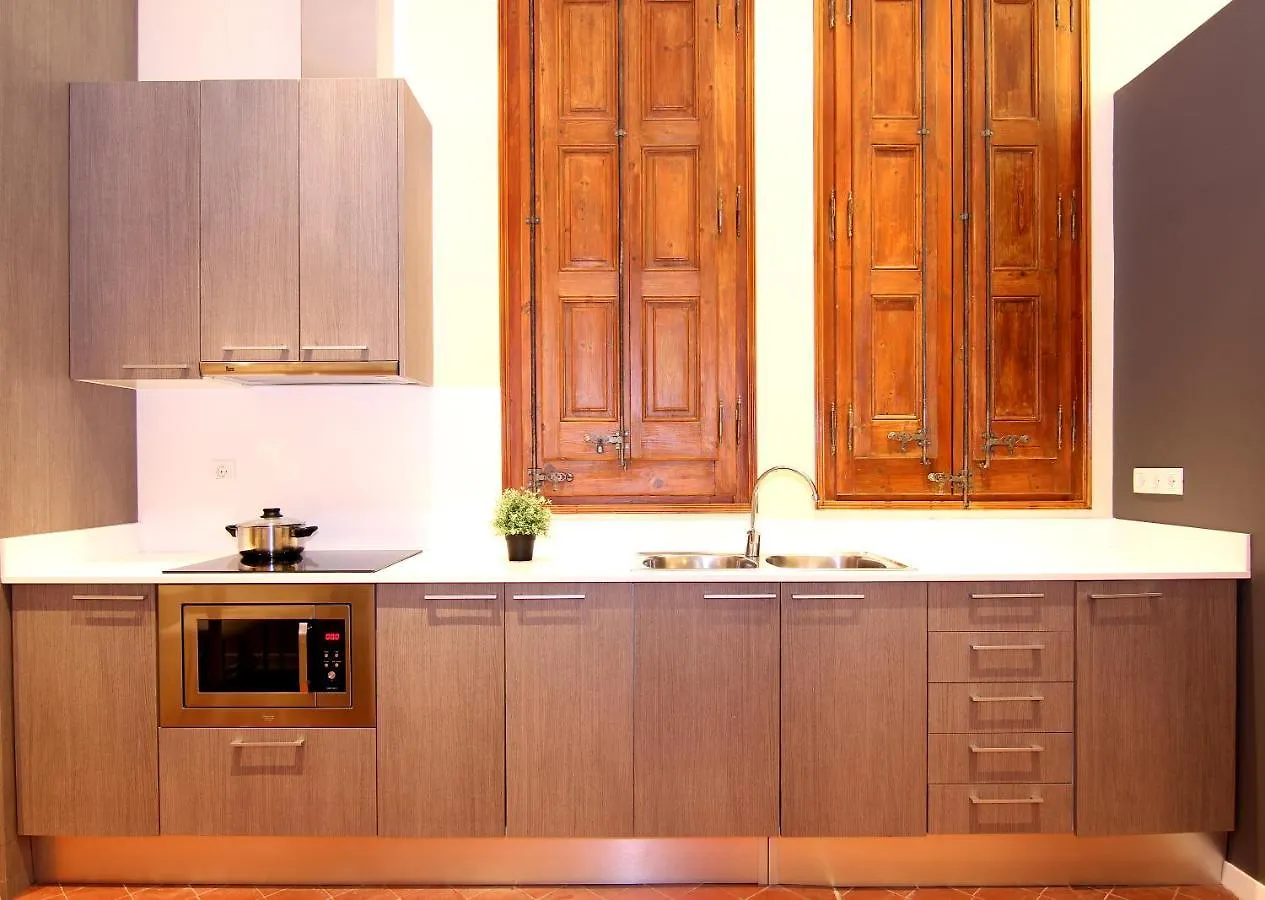 Gir2B - Gir2B - Central Apartment With Balcony Barcellona Spagna