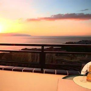 sunset-paradise-attic.in-canary-islands.com/
